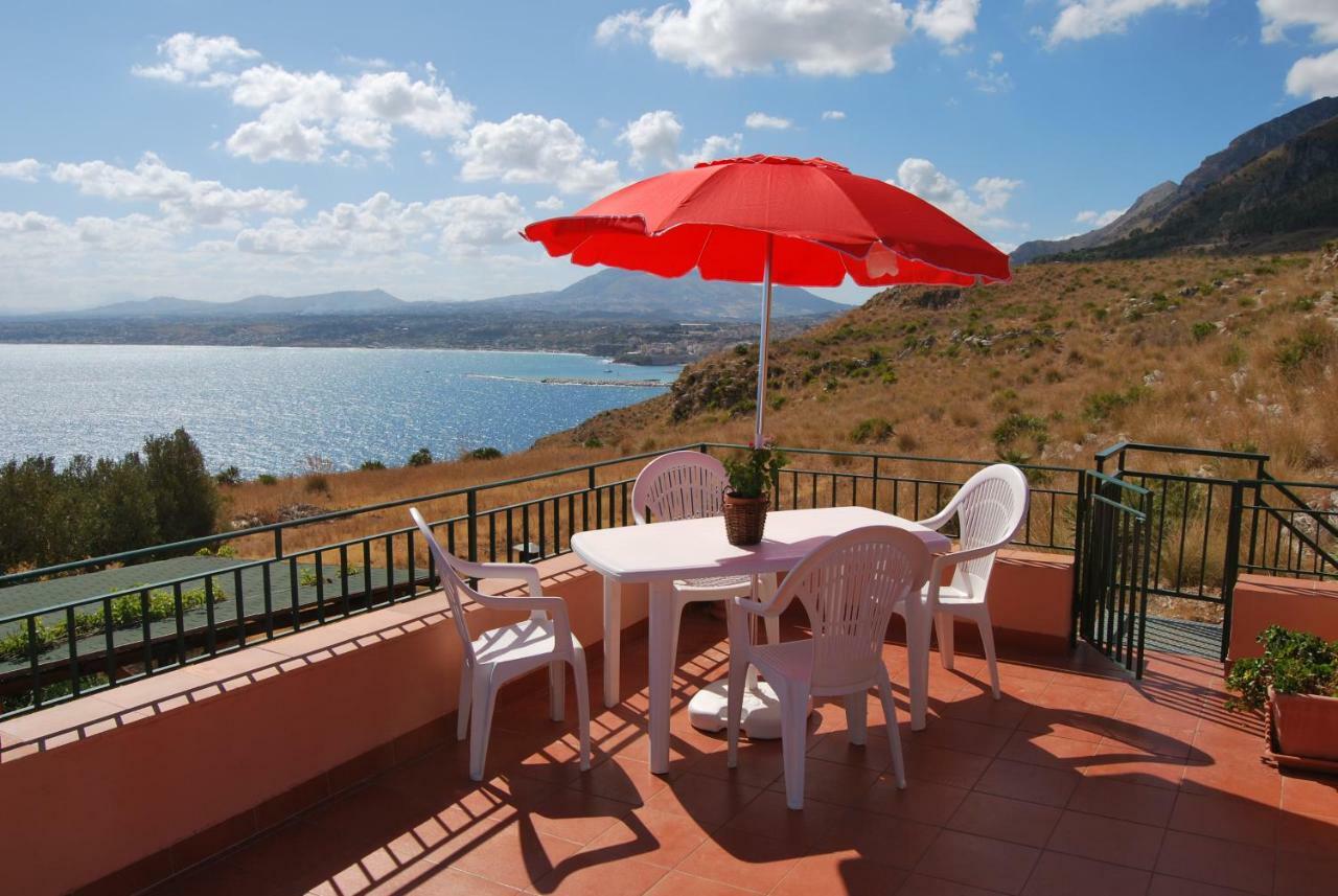 Casa Vacanze La Terrazza Sul Golfo Castellammare del Golfo Eksteriør billede