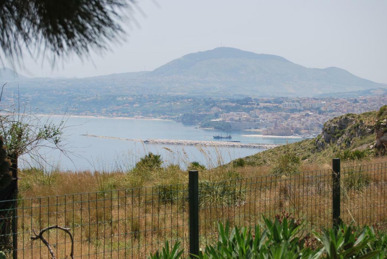 Casa Vacanze La Terrazza Sul Golfo Castellammare del Golfo Eksteriør billede